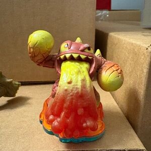 Skylanders Swap Force Lava Barf Eruptor Series 3